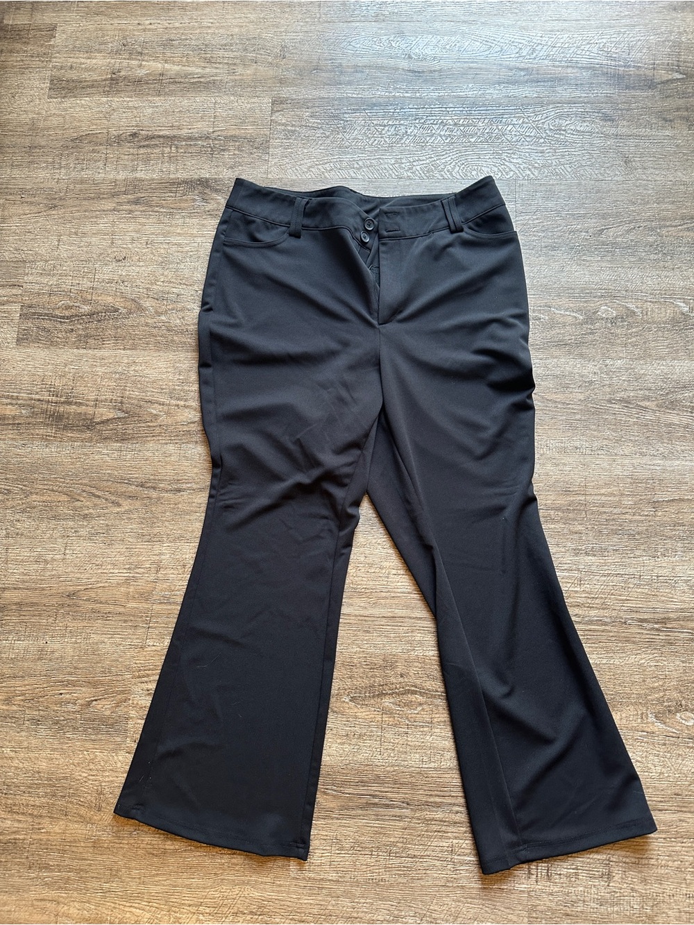 BloomChic Women's Plus Size 14-16 Black Stretch Flare Pants- Business Casual